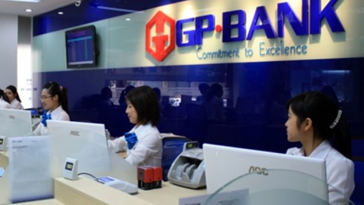 Ngân hàng giá 0 đồng và bài học tái cơ cấu.