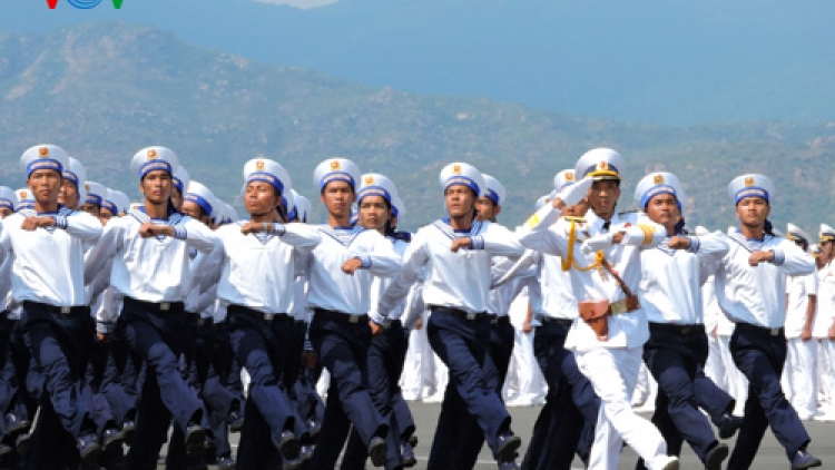 Hải quân nhân dân Việt Nam chiến thắng oanh liệt ngay từ những ngày đầu (Biển đảo Việt Nam ngày 2/8/2015)