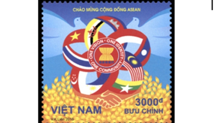 Thời sự chiều ngày 10/8/2015: Hôm nay, Hiệp hội các quốc gia Đông Nam Á ASEAN kỷ niệm 48 năm ngày thành lập và chính thức phát hành bộ tem, con dấu dùng chung trong các nước ASEAN