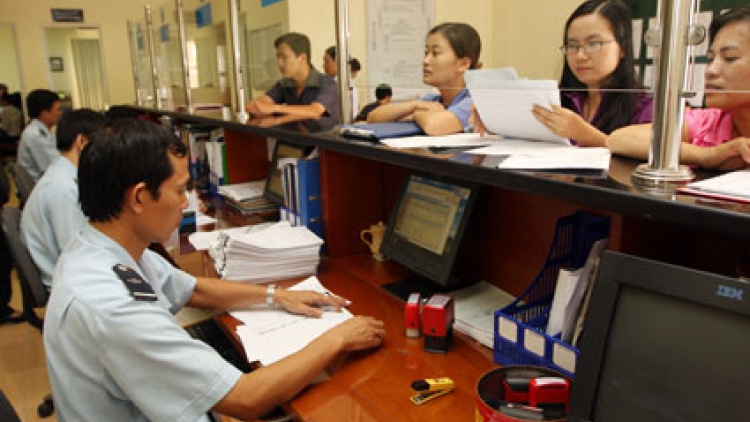 Luật Thuế xuất nhập khẩu có nhiều điểm sửa đổi mang tính đột phá, tạo thuận lợi cho doanh nghiệp (Kinh tế ngày 10/8/2015)