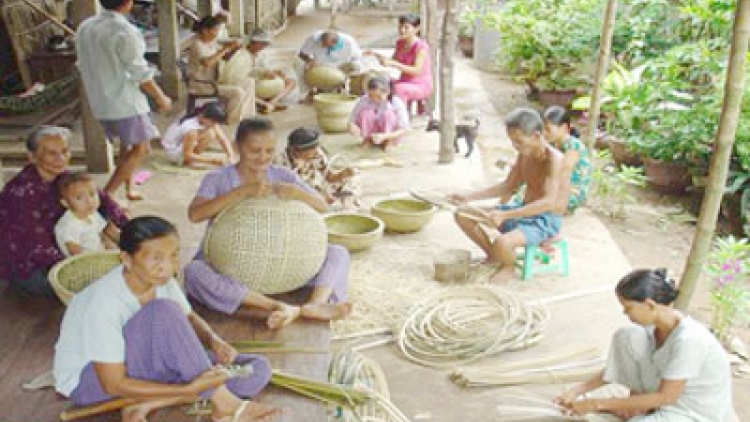 Thiếu hụt lao động trẻ và mối lo mai một nghề truyền thống