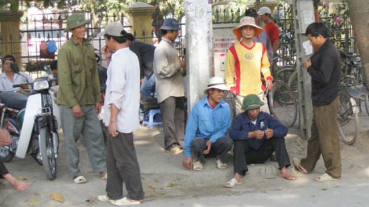 Quản lý lao động ngoại tỉnh: Làm thế nào để lấp khoảng trống (27/10/2016)