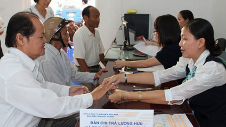 Những điểm cần lưu ý trong việc thực hiện điều chỉnh lương hưu, trợ cấp bảo hiểm xã hội và trợ cấp hàng tháng áp dụng từ 1/8/2016. (05/10/2016)