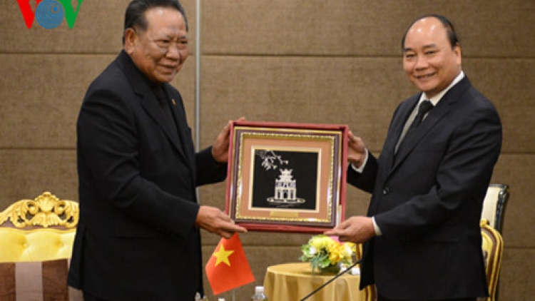 Thủ tướng Nguyễn Xuân Phúc tiếp Chủ tịch Hội Hữu nghị Thái Lan – Việt Nam Prachuab Chaiyasan (Thời sự đêm 28/10/2016)