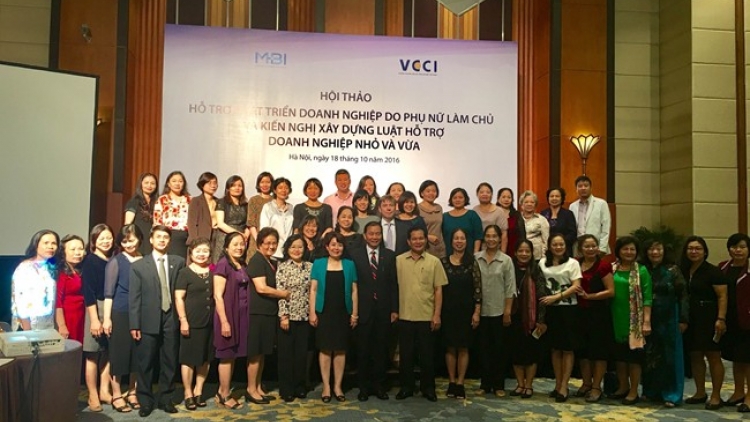 Đưa chính sách hỗ trợ doanh nghiệp nhỏ và vừa do nữ làm chủ vào thực tế (4/11/2016)
