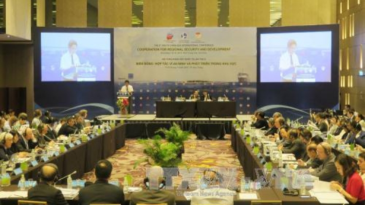 Hội thảo Quốc tế lần thứ 8 về Biển Đông với chủ đề “Biển Đông: Hợp tác vì an ninh và phát triển khu vực” tại thành phố Nha Trang, tỉnh Khánh Hòa (Thời sự trưa 14/11/2016)
