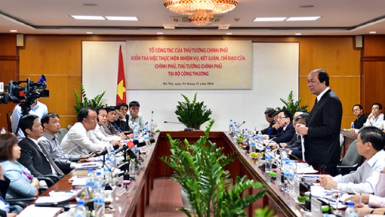Thủ tướng Chính phủ yêu cầu Bộ Công Thương làm rõ 8 vấn đề, đặc biệt nghiêm túc rút kinh nghiệm trong công tác tổ chức cán bộ (Thời sự chiều 14/11/2016)