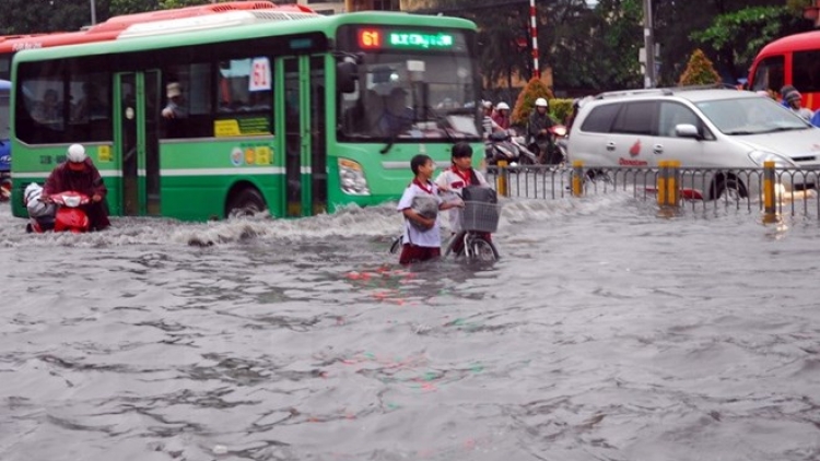 Ứng phó với triều cường ở thành phố Hồ Chí Minh cần một tầm nhìn quy hoạch dài hạn (22/11/2016)