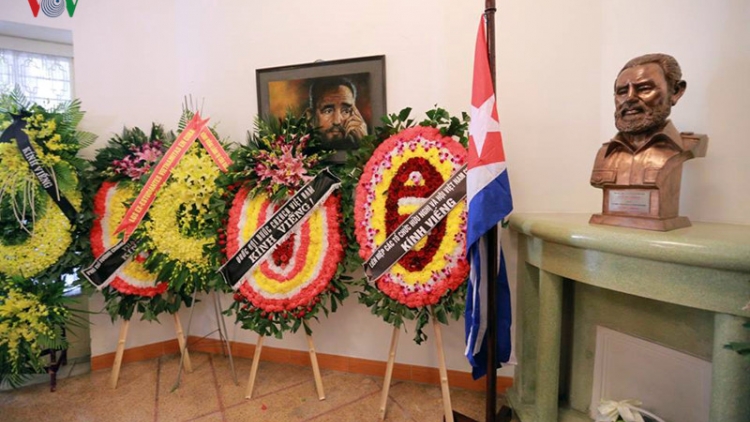 Việt Nam để tang Lãnh tụ Cuba Fidel Castro theo nghi thức quốc tang vào ngày 4/12/2016 (Thời sự đêm 28/11/2016)