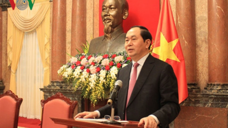 Phát huy tinh thần toàn quốc kháng chiến, đẩy mạnh sự nghiệp công nghiệp hóa, hiện đại hóa đất nước, bảo vệ vững chắc Tổ quốc Việt Nam Xã hội chủ nghĩa (18/12/2016)