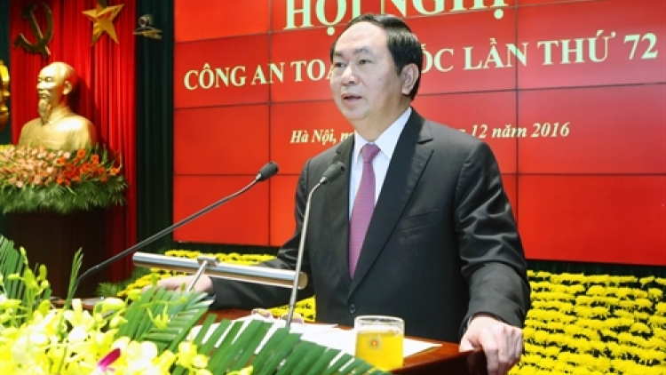 Chủ tịch nước Trần Đại Quang nói chuyện thân mật với các đại biểu dự Hội nghị Công an toàn quốc lần thứ 72. (Thời sự chiều 27/12/2016)