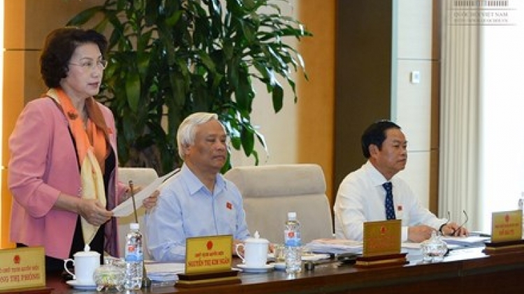 Tăng số lượng thẩm phán cho cả ba cấp nhưng không tăng tổng biên chế ngành Tòa án (26/4/2016)