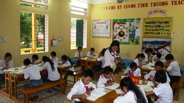 Đổi mới giáo dục bắt đầu từ việc nâng cao chất lượng đội ngũ giáo viên (23/5/2016)