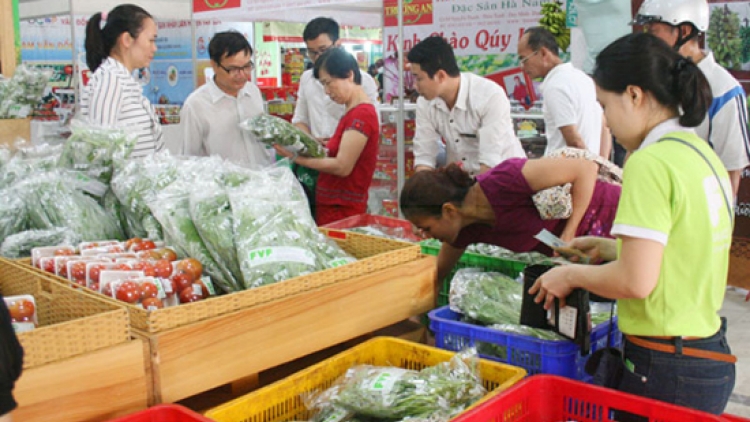 Liên kết chặt chẽ để nhân rộng chuỗi cung ứng nông sản an toàn (17/5/2016)