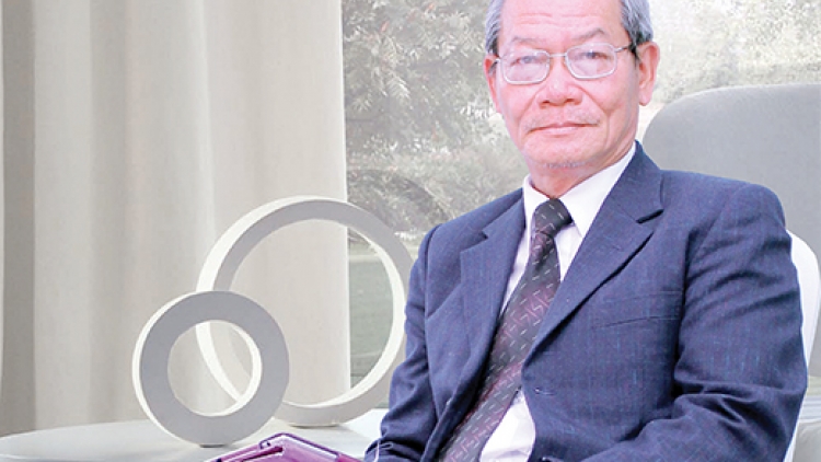 Trò chuyện với ông Trần Công Cảnh để hiểu hơn về cái tâm của một con người sống trọng nghĩa tình và luôn hướng về cộng đồng. (3/5/2016)