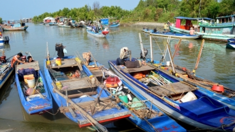 Cần chính sách chuyển đổi nghề cho ngư dân ven bờ (28/6/2016)