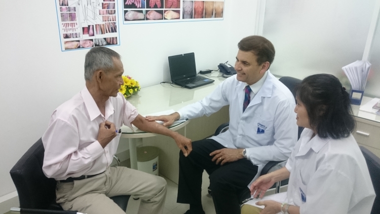 Phương pháp mới trong điều trị viêm da cơ địa (26/7/2016)