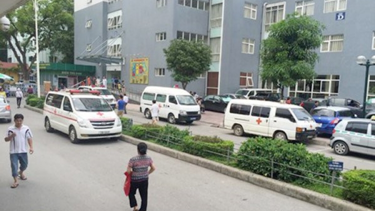 Dịch vụ cho thuê, khoán tại bệnh viện và bài toán quản lý. (15/8/2016)