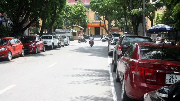 Hà Nội lên phương án cho đỗ xe theo ngày chẵn lẻ 2 bên đường phố (Thời sự chiều 20/8/2016)