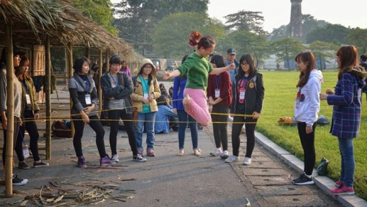 Mong muốn duy trì, tiếp nối văn hóa của những người trẻ (18/8/2016)
