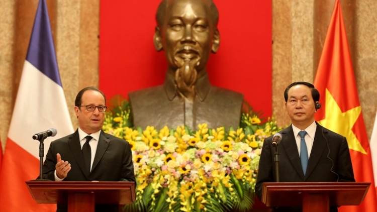 Chủ tịch nước Trần Đại Quang đón và hội đàm với Tổng thống Pháp Francois Hollande (Thời sự chiều 6/9/2016)