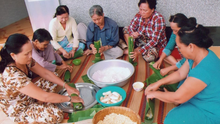 Làm sao để giữ gìn tình làng nghĩa xóm? (23/9/2016)