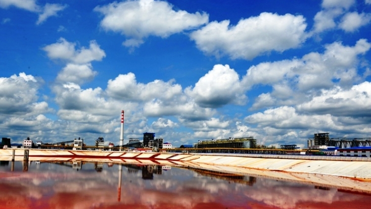 Công ty Nhôm Lâm Đồng mở cửa đồng ý cho người dân vào giám sát môi trường (17/1/2017)