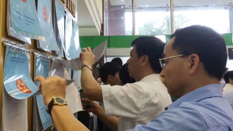 Tinh giản biên chế: Đừng để tình trạng "càng giảm, càng tăng"  (04/10/2017)