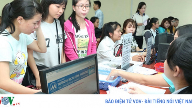 Trao quyền tự chủ tuyển sinh cho các trường đại học, cao đẳng (23/10/2017)