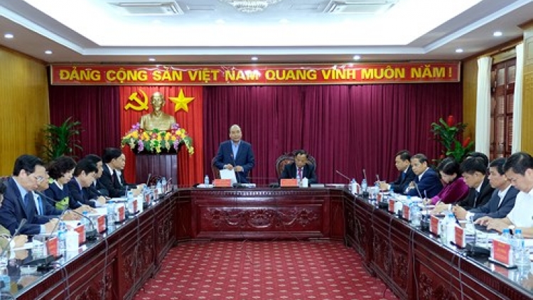 Thủ tướng Nguyễn Xuân Phúc đề nghị: Tỉnh  Bắc Kạn phải giàu từ ý chí để vươn lên trong xây dựng và phát triển kinh tế (Thời sự chiều 19/11/2017)