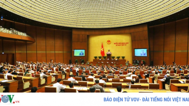 Trả lời chất vấn - không chỉ là nhận trách nhiệm (16/11/2017)