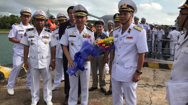 Tuần tra chung giữa vùng 5 Hải quân Việt Nam và Căn cứ biển Hoàng gia Campuchia góp phần ổn định an ninh vùng biển (6/12/2017)