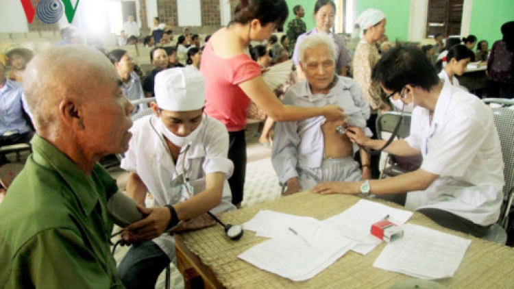 Người cao tuổi sống thọ nhưng chưa sống khỏe (22/12/2017)