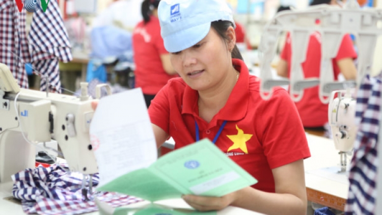 Vướng mắc thủ tục tố tụng trong khởi kiện doanh nghiệp nợ Bảo hiểm xã hội (6/12/1017)