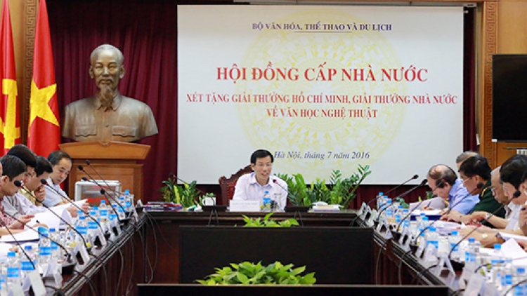 Tìm hiền tài để biểu dương và trao giải thưởng, danh hiệu (04/3/2017)