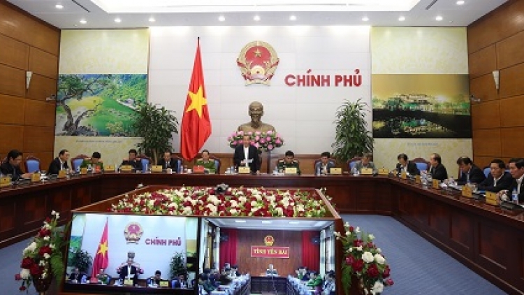 Phó Thủ tướng Trương Hòa Bình yêu cầu kiên quyết xử lý các cán bộ có hành vi bao che, tiếp tay cho buôn lậu, gian lận thương mại (Thời sự trưa 9/3/2017)
