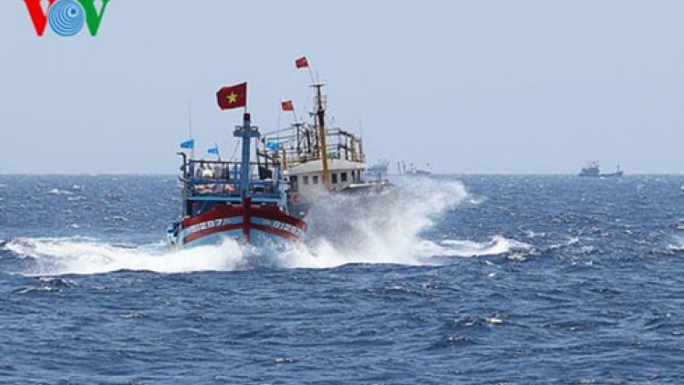 Sự phi lý của lệnh cấm đánh bắt cá đơn phương ở Biển Đông của Trung Quốc (5/3/2017)