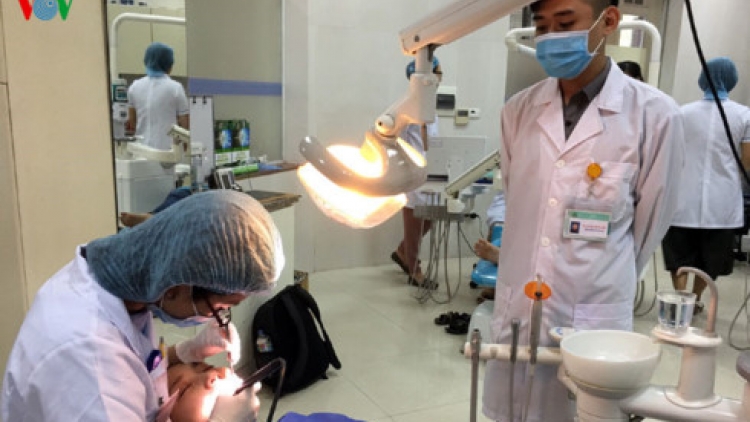 Đồng Nai: Hàng trăm bác sĩ “bỏ” bệnh viện công (21/8/2017)