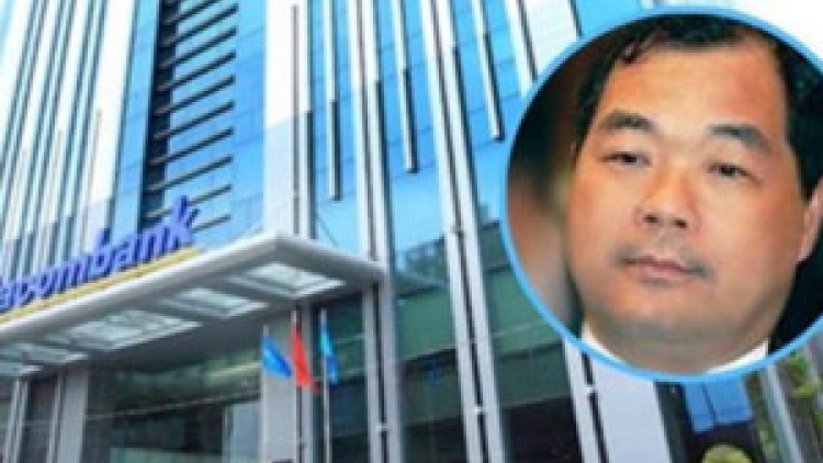 Khởi tố bị can, bắt tạm giam 4 tháng đối với ông Trầm Bê, Chủ tịch Hội đồng Tín dụng Sacombank về hành vi cố ý làm trái quy định của nhà nước về quản lý kinh tế gây hậu quả nghiêm trọng (Thời sự chiều 01/8/2017)