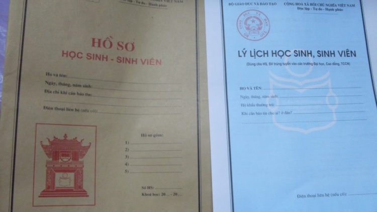 Từ năm nay, học sinh không cần xác nhận sơ yếu lý lịch khi nộp hồ sơ trúng tuyển vào các trường đại học, cao đẳng (Thời sự trưa 13/8/2017)
