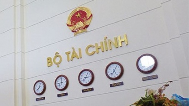 Đề xuất tăng thuế của Bộ Tài chính cần được cân nhắc kỹ lưỡng (24/8/2017)