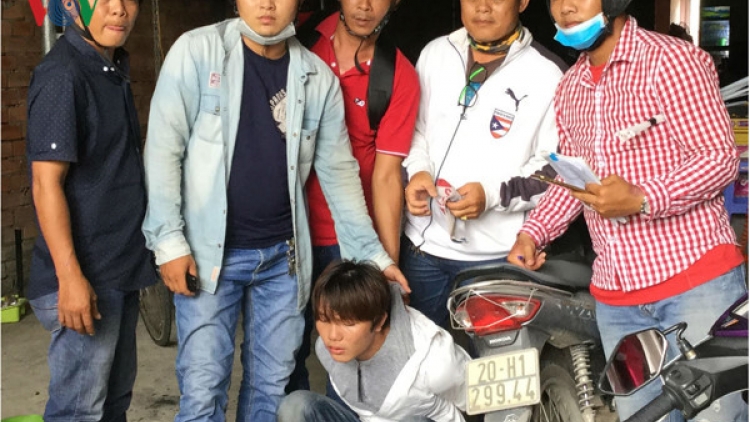 Khen thưởng động viên người truy bắt tội phạm (21/8/2017)