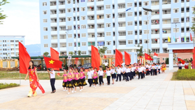 Công tác chuẩn bị năm học mới cho con em cán bộ chiến sỹ Trường Sa tại trường Tiểu học và Trung học Cơ sở Căn cứ Cam Ranh, tỉnh Khánh Hòa (4/9/2017)