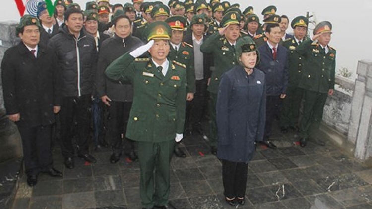 Chủ tịch Quốc hội Nguyễn Thị Kim Ngân thăm và chúc Tết cán bộ, chiến sỹ Đồn biên phòng cửa khẩu quốc tế Thanh Thủy, tỉnh Hà Giang và dự chương trình Xuân biên cương ấm lòng dân bản (Thời sự đêm 27/1/2018)