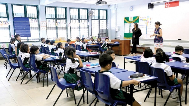 Singapore xóa bỏ một số kỳ thi nhằm giảm tải học đường (1/10/2018)