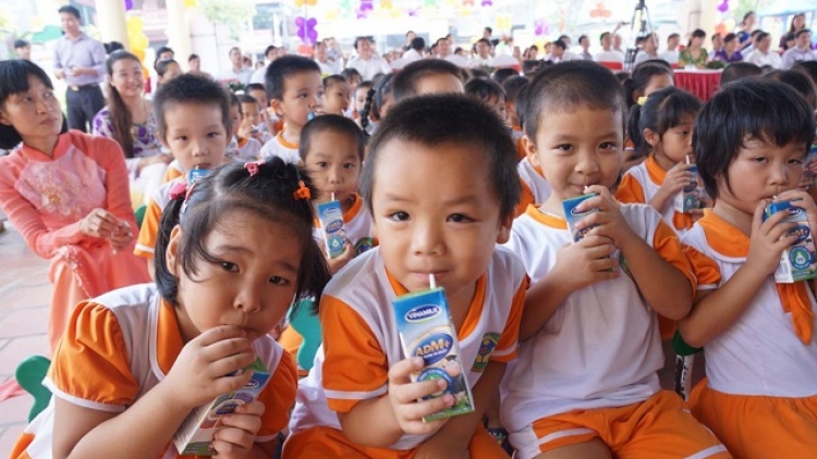 Băn khoăn từ chương trình sữa học đường (10/10/2018)