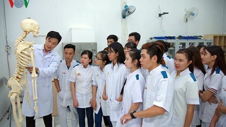 Làm rõ quy định về Đào tạo y khoa trong Luật Giáo dục đại học (13/11/2018)