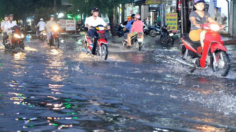 Những vấn đề về quy hoạch thoát nước sau cơn bão số 9, một số khu dân cư tại Thành phố Hồ Chí Minh vẫn còn ngập sâu nước (27/11/2018)