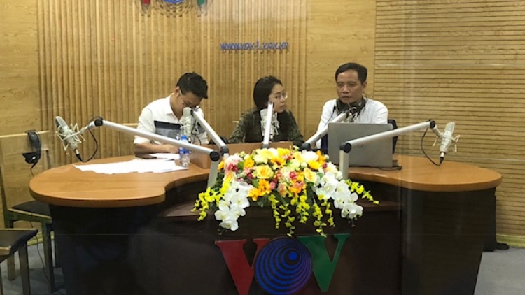 Liệu thuế bảo vệ môi trường với xăng dầu tăng kịch trần có vắt kiệt sức dân và gây ra tình trạng thuế chồng thuế? (24/12/2018)