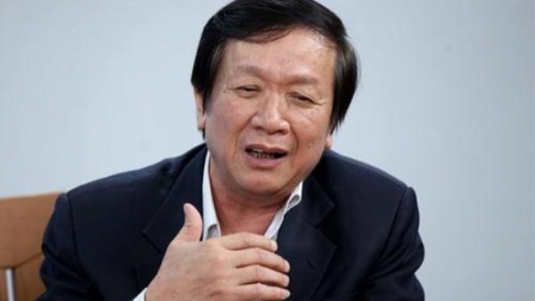 Hàng loạt tỉnh ven biển miền Trung ngập chìm trong nước lũ, phố biến thành sông sau mưa lớn - liệu có nguyên nhân từ biến đổi khí hậu hay lỗi quy hoạch? (12/11/2018)